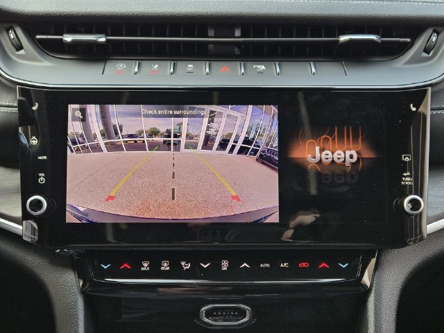 New 2027 Jeep Grand Cherokee Limited AWD/4WD image 13