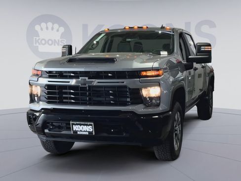 New 2026 Chevrolet Silverado 2500 Custom w/ Custom Value Package AWD/4WD image 7