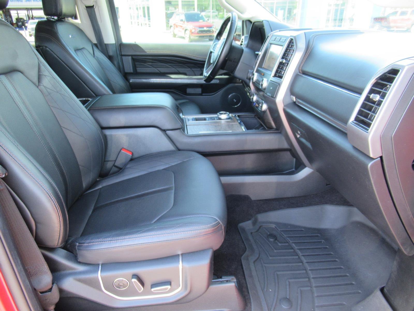Used 2021 Ford Expedition Platinum RWD image 11