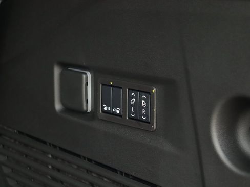 New 2025 Chevrolet Tahoe LT w/ Comfort Package image 35