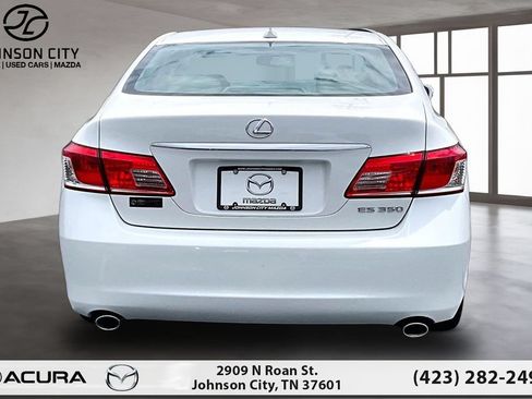 Used 2011 Lexus ES 350 FWD image 4