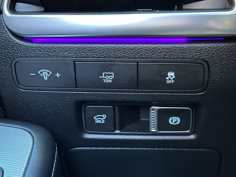 Used 2024 Hyundai Palisade Calligraphy image 33