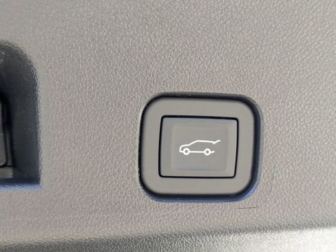 New 2026 Chevrolet Traverse LT w/ Sun and Wheel Package image 33