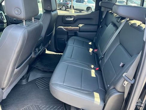 Used 2020 Chevrolet Silverado 1500 LT Trail Boss w/ Midnight Edition AWD/4WD image 21