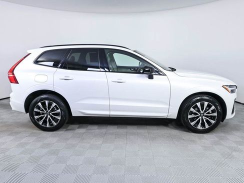 Used 2024 Volvo XC60 B5 Core AWD/4WD image 26