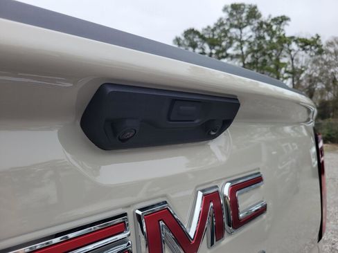 New 2026 GMC Sierra 1500 Pro w/ Graphite Edition image 8