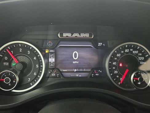 New 2026 RAM 1500 4x4 Crew Cab image 23