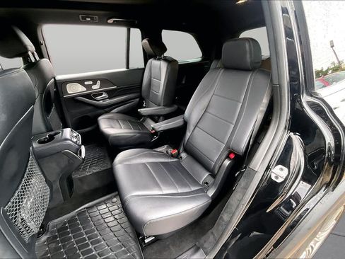 Used 2022 Mercedes-Benz GLS 450 4MATIC image 21