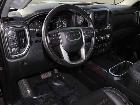 Used 2021 GMC Sierra 3500 Denali w/ Denali Ultimate Package image 2