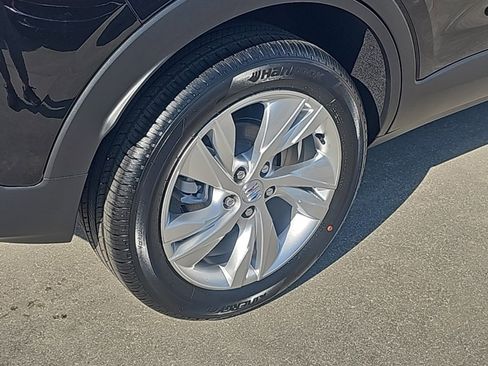 New 2025 Buick Encore GX Preferred image 8