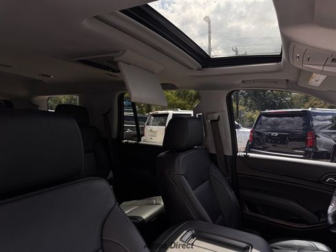 Used 2020 GMC Yukon SLT w/ Premium Edition RWD image 22