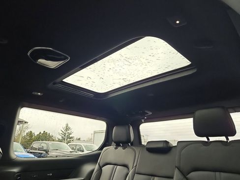 New 2026 Jeep Grand Wagoneer Limited w/ Premium Group II image 31