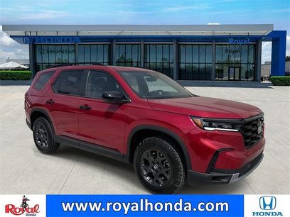 New 2025 Honda Pilot TrailSport
