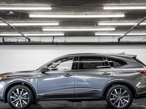 New 2026 Acura MDX FWD w/ Technology Package image 2
