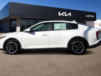 Used 2025 Kia K4 EX video 1