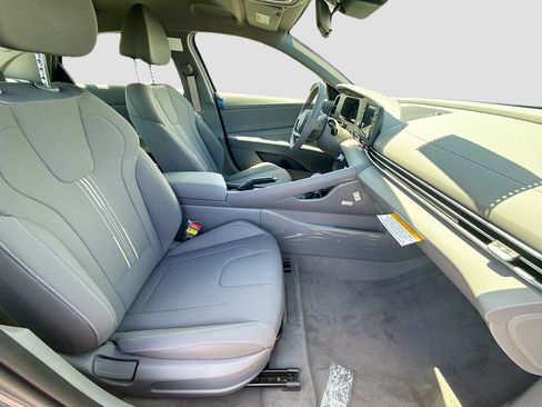 New 2026 Hyundai Elantra Sport FWD image 20
