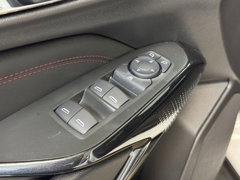 New 2026 Chevrolet Trax RS w/ Sunroof Package image 10