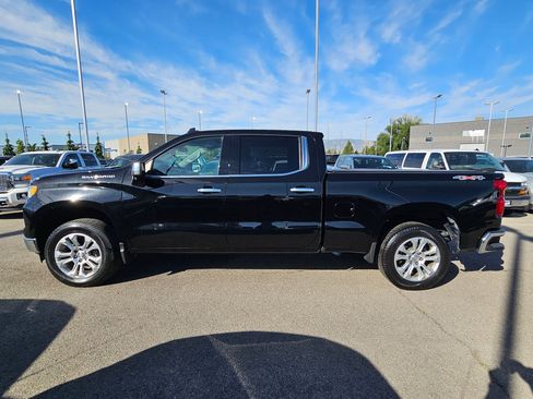 Used 2022 Chevrolet Silverado 1500 LTZ w/ LTZ Premium Package AWD/4WD image 7