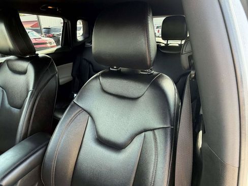 Used 2024 Jeep Compass Limited AWD/4WD image 26