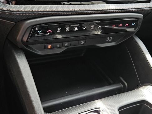 New 2026 Jeep Cherokee Overland AWD/4WD image 19