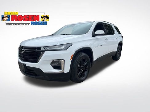 Used 2023 Chevrolet Traverse LT w/ Midnight/Sport Edition image 1