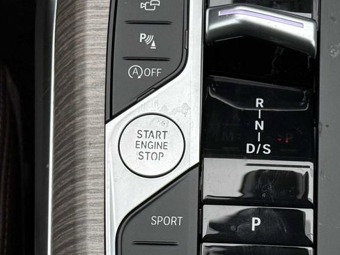 New 2026 BMW 330i xDrive xDrive w/ M Sport Package image 21