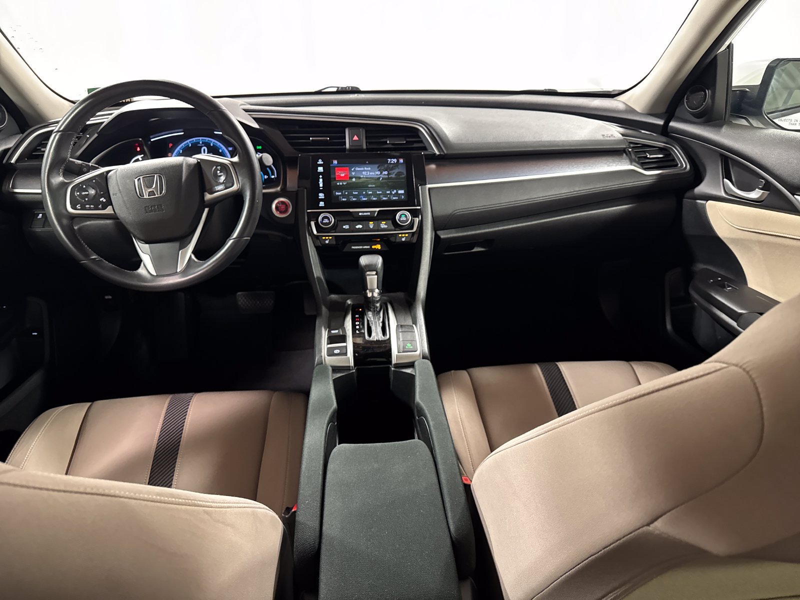 Used 2018 Honda Civic EX-T image 4
