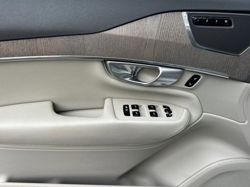 Certified 2024 Volvo XC90 B5 Plus AWD/4WD image 12