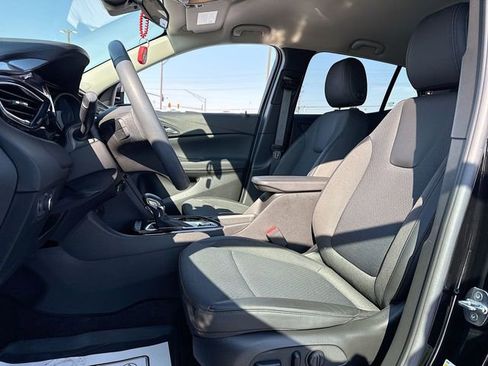 Used 2022 Buick Encore GX Select w/ Sport Touring Package AWD/4WD image 11