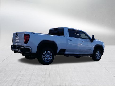 Used 2022 GMC Sierra 2500 SLT image 3