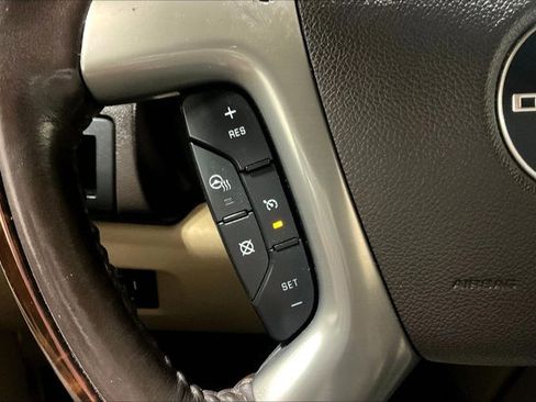 Used 2014 GMC Yukon Denali image 18