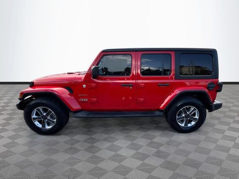 Certified 2022 Jeep Wrangler Unlimited Sahara AWD/4WD image 9