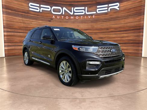 Used 2022 Ford Explorer King Ranch w/ Class IV Trailer Tow Package AWD/4WD image 9