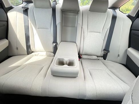 Certified 2024 Honda Accord EX image 12