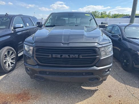 Used 2019 RAM 1500 Big Horn AWD/4WD image 4