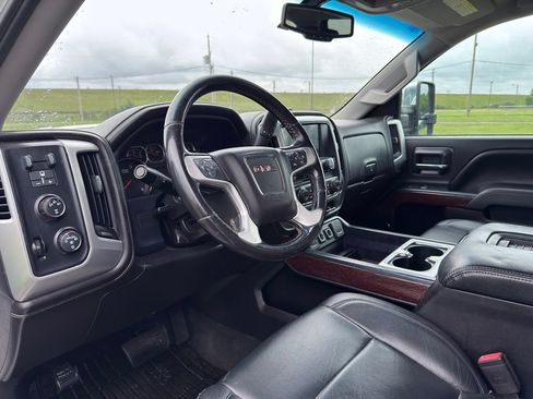 Used 2016 GMC Sierra 2500 SLT w/ Suspension Package, Off-Road AWD/4WD image 20