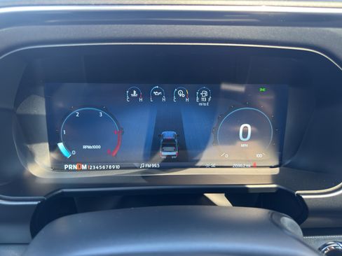 Used 2025 Ford F350 Platinum AWD/4WD image 18