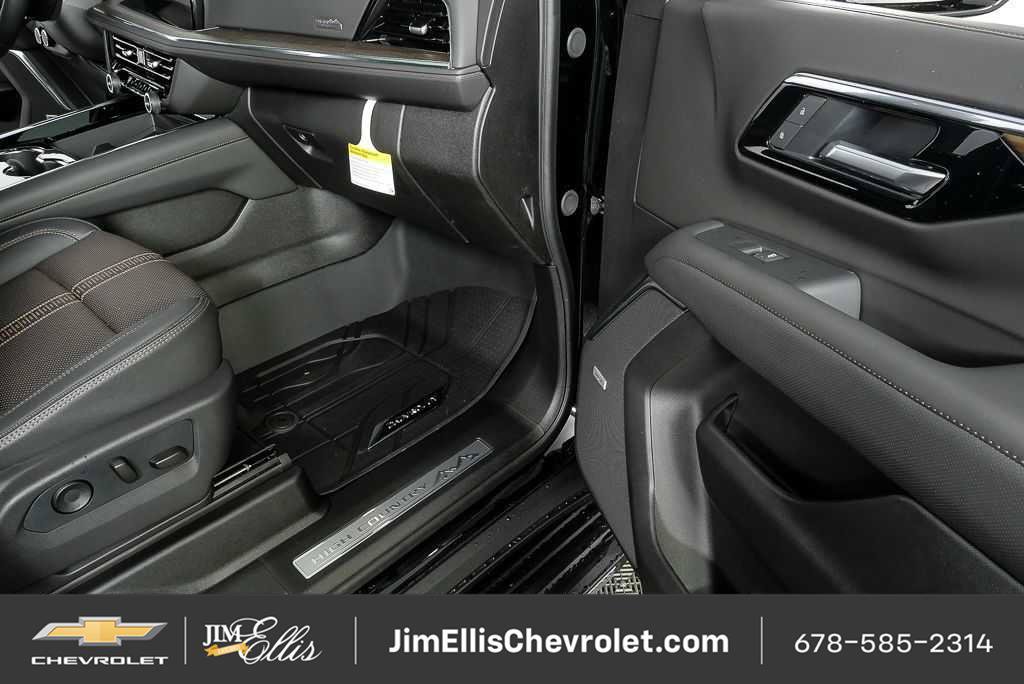 New 2026 Chevrolet Tahoe High Country w/ Sun And Tow Package AWD/4WD image 28