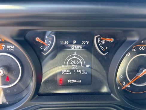 Used 2024 Jeep Wrangler Unlimited Sport AWD/4WD image 35