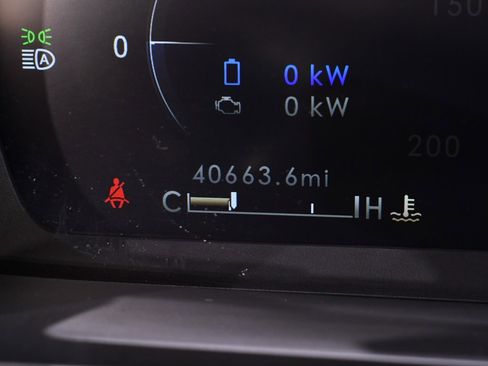 Used 2022 Lincoln Corsair Grand Touring w/ Elements Technology Bundle image 25