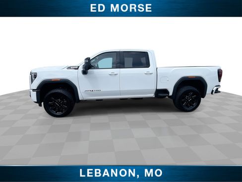 Used 2025 GMC Sierra 2500 AT4 AWD/4WD image 5