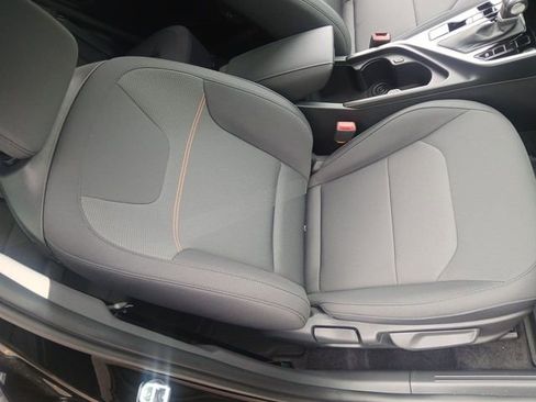 New 2026 Kia Niro LX FWD image 23