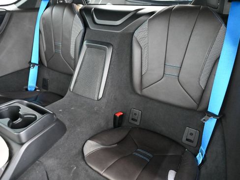 Used 2016 BMW i8 AWD/4WD image 34