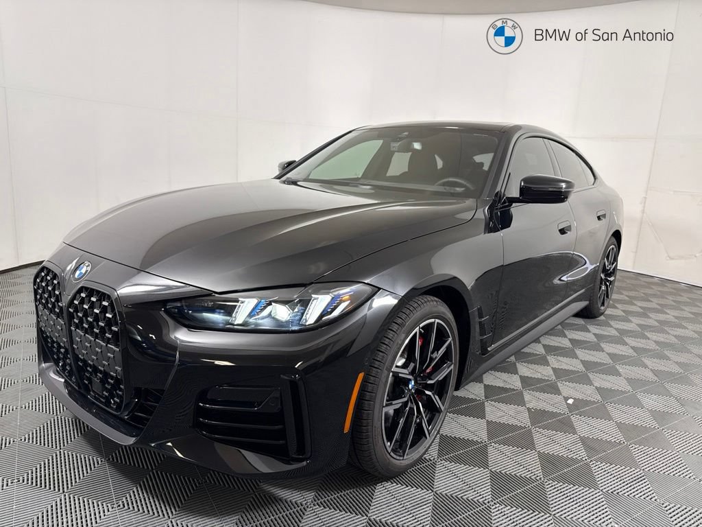 New 2026 BMW 430i xDrive w/ M Sport Package AWD/4WD image 1