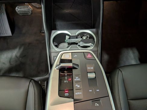 Used 2025 BMW X1 xDrive28i image 22