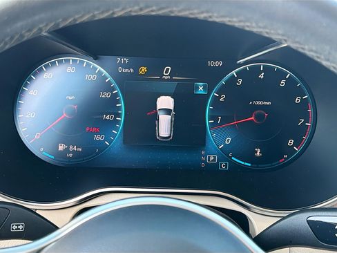 Used 2022 Mercedes-Benz GLC 300 image 39