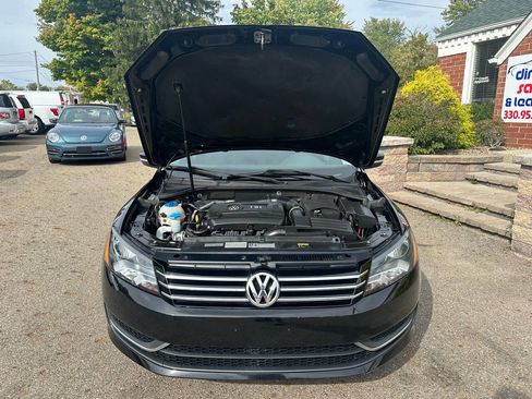 Used 2015 Volkswagen Passat 1.8T S w/ Technology Package image 12