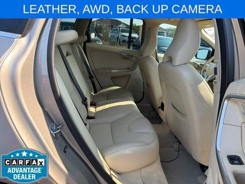 Used 2015 Volvo XC60 T6 Platinum AWD/4WD image 13