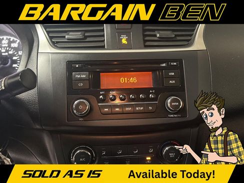 Used 2016 Nissan Sentra S image 17