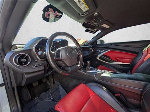 Used 2016 Chevrolet Camaro LT image 14